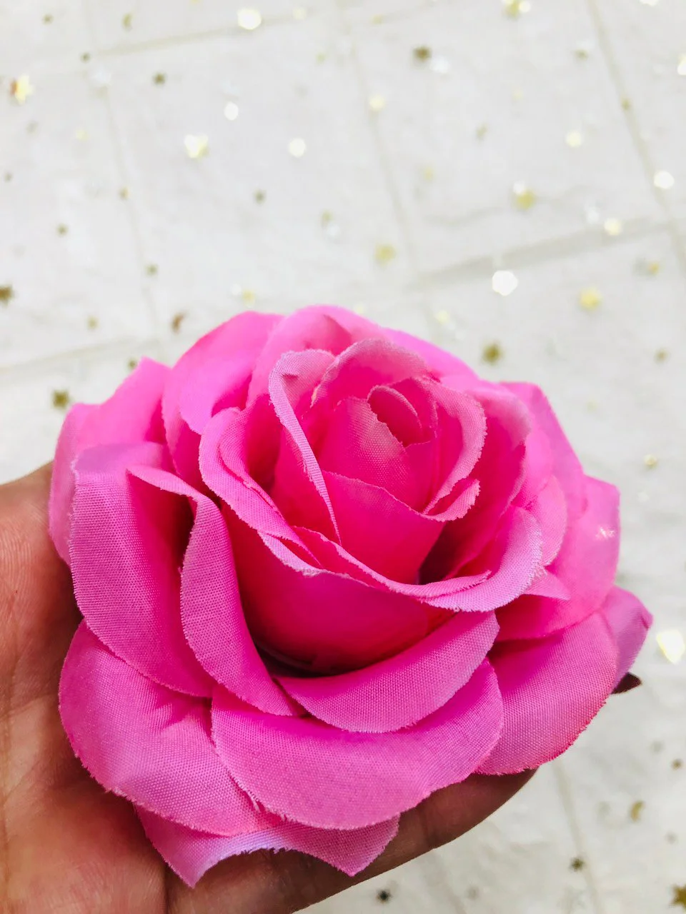 Hoa hồng đậm